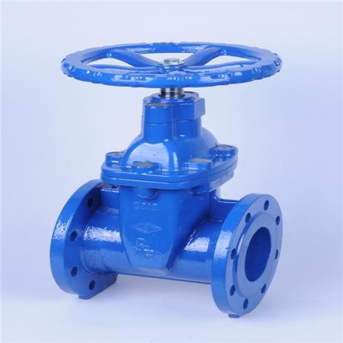 希望每个家庭都能在温暖的氛围中