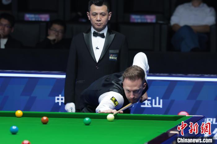 特鲁姆普爆冷出局 丁俊晖晋级16强 墨菲零封对手