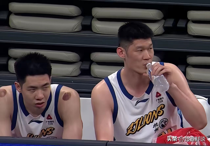 深圳队109-94大胜广厦终结对手连胜势头