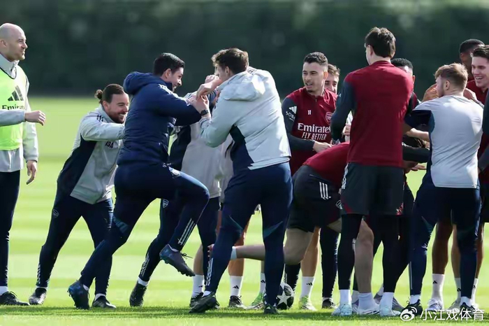 英超六队欧冠首回合全军覆没 赛程优势成翻车催