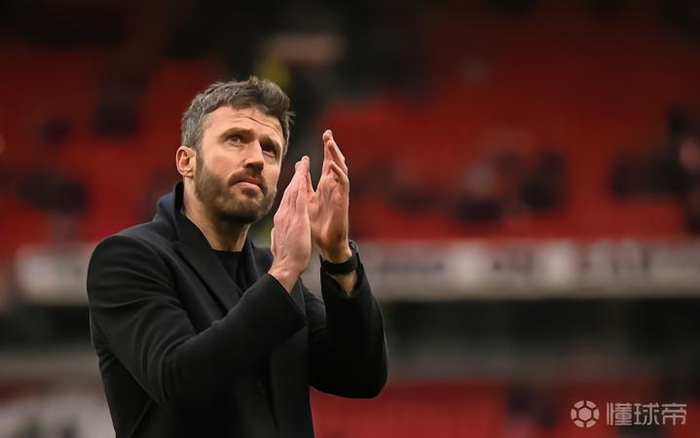 卡里克曼联换人保守引争议 临场调整迟缓遭质疑